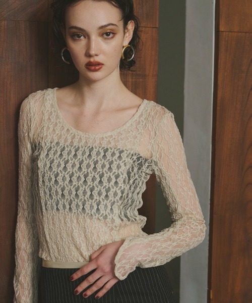 ANDRESD(アンドレスド)の「ブロッキングレースインナー / blocking lace innner(Tシャツ/カットソー・レディース・ベージュ/ブラック・M)」の2枚目の写真