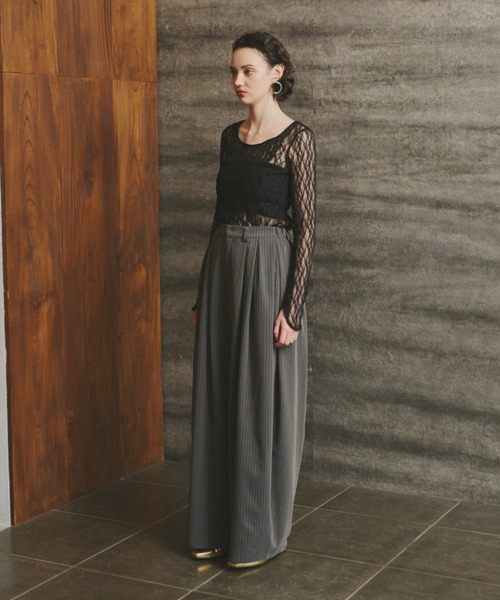 ANDRESD(アンドレスド)の「ブロッキングレースインナー / blocking lace innner(Tシャツ/カットソー・レディース・ベージュ/ブラック・M)」の6枚目の写真