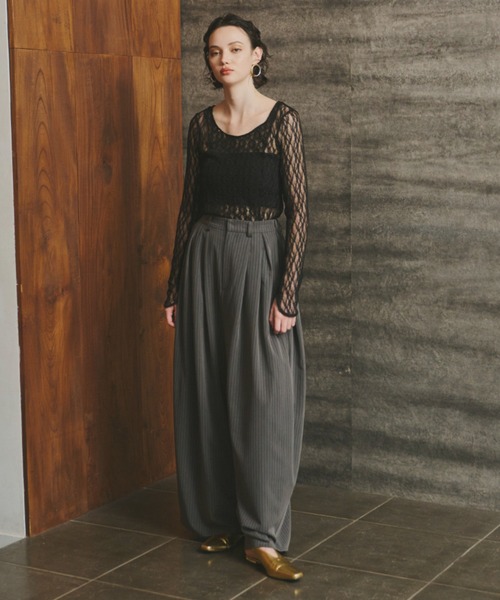 ANDRESD(アンドレスド)の「ブロッキングレースインナー / blocking lace innner(Tシャツ/カットソー・レディース・ベージュ/ブラック・M)」の7枚目の写真