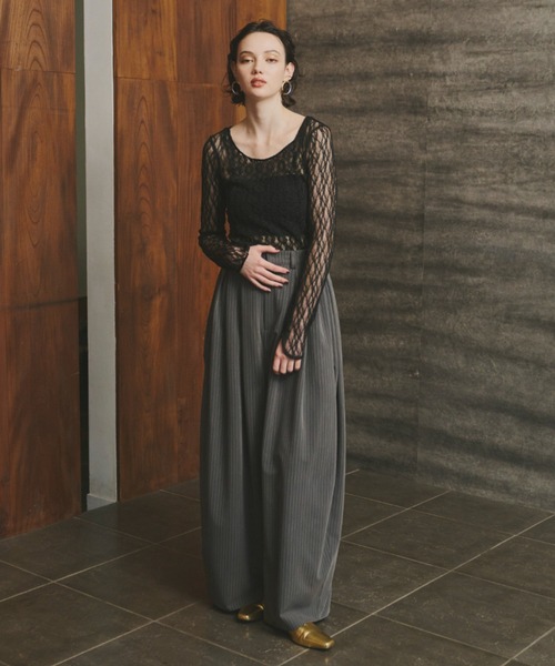 ANDRESD(アンドレスド)の「ブロッキングレースインナー / blocking lace innner(Tシャツ/カットソー・レディース・ベージュ/ブラック・M)」の4枚目の写真