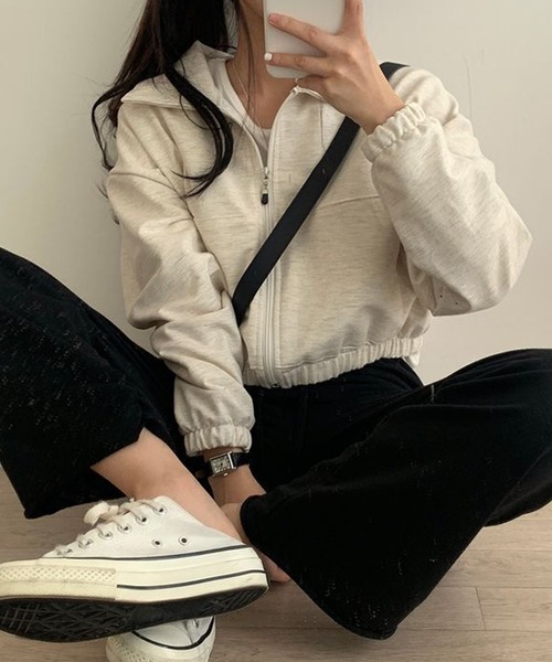 NinaetLina(ニナエリナ)の「薄手 クロップド フルジップ スエット ブルゾン(スウェット・レディース・グリーン/グレー/ブラック・FREE)」の6枚目の写真