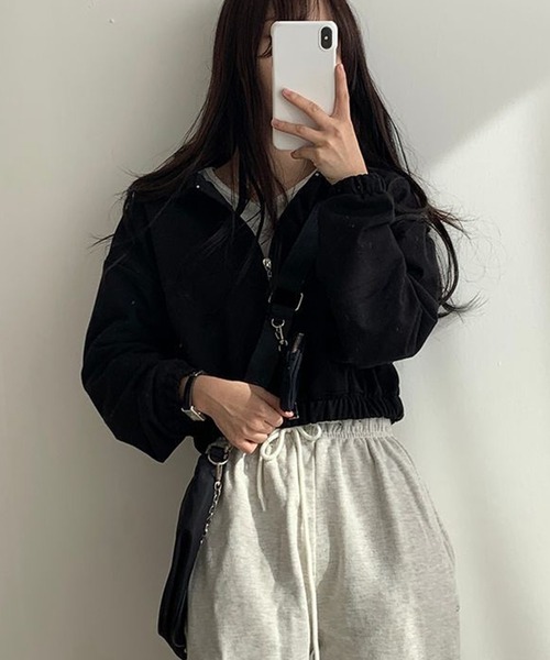 NinaetLina(ニナエリナ)の「薄手 クロップド フルジップ スエット ブルゾン(スウェット・レディース・グリーン/グレー/ブラック・FREE)」の8枚目の写真