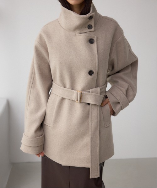 AZUL by moussy(アズールバイマウジー)の「B-HEATスタンドカラーミドルコート(ステンカラーコート・レディース・ベージュ/杢グレー/ブラック・SMALL/MEDIUM)」の3枚目の写真