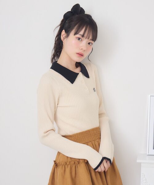 ems excite(エムズエキサイト)の「2枚襟リブNTPO(ニット/セーター・レディース・ナチュラル/ブラック/ダークグレー/レッド・FREE)」の13枚目の写真