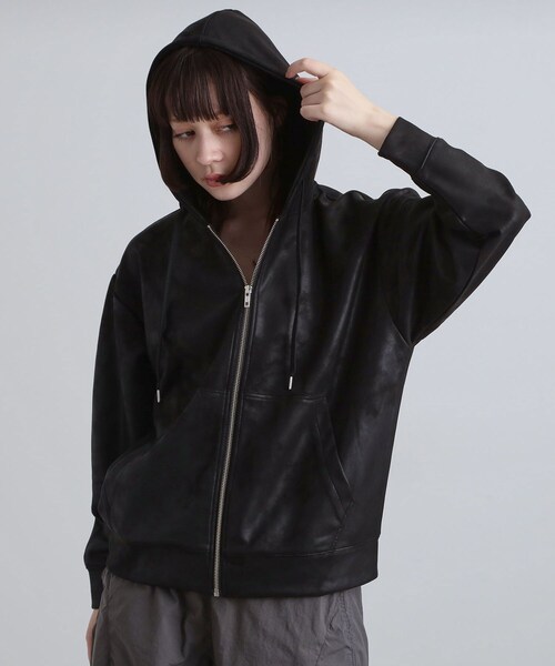 tk.TAKEO KIKUCHI（ティーケータケオキクチ）の「ヴィンテージライクプリント ジップパーカー（パーカー・メンズ・グレー/ブラック/ダークブラウン/オフホワイト・02/01/03）」の11枚目の写真