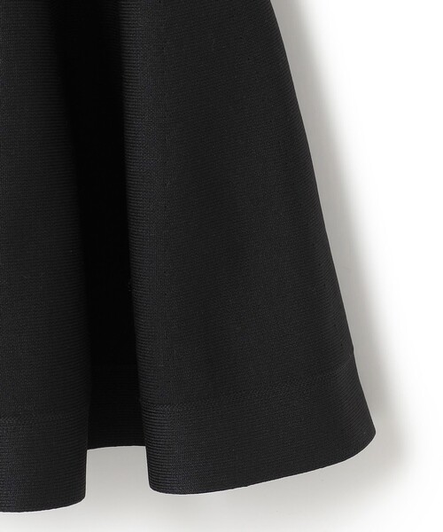 TOCCA(トッカ)の「FLOWER PATH ニットトップス(ニット/セーター・レディース・ブラック系・SMALL/MEDIUM)」の3枚目の写真