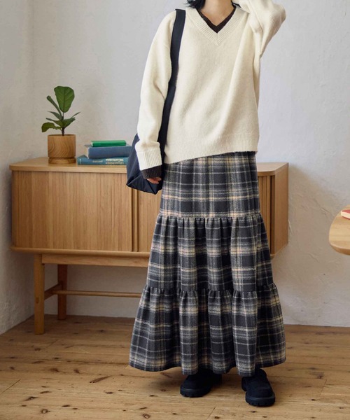 CHAN ME（チャンミ）の「ドッキングレイヤード風ニット（ニット/セーター・レディース・ベージュ/テラコッタ/チャコールグレー/ホワイト/ネイビー・LARGE/X-LARGE/MEDIUM）」の19枚目の写真