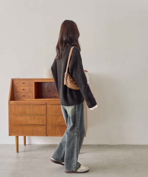 CHAN ME（チャンミ）の「ドッキングレイヤード風ニット（ニット/セーター・レディース・ベージュ/テラコッタ/チャコールグレー/ホワイト/ネイビー・LARGE/X-LARGE/MEDIUM）」の12枚目の写真