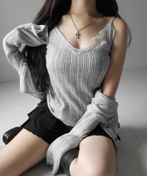 me+em select(ミームセレクト)の「※※【 2点セット 】レースニットキャミソール + シアーニットカーディガン SET / lace knit camisole + sheer knit cardigan SET(アンサンブル・レディース・ブラック/グレー/チャコール・FREE)」の6枚目の写真