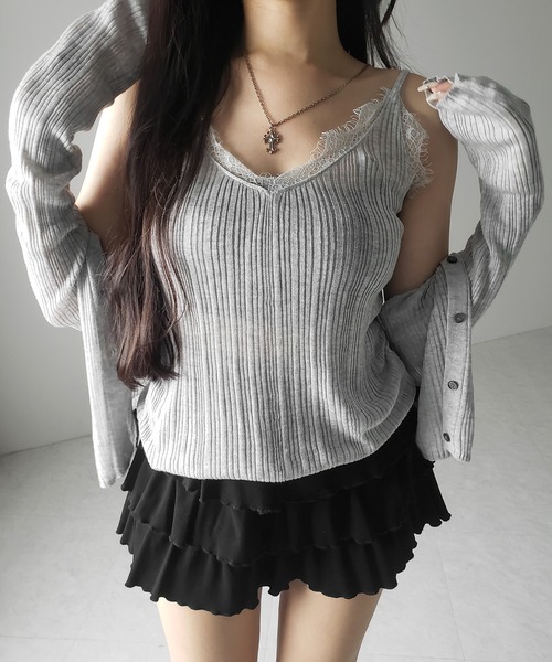 me+em select(ミームセレクト)の「※※【 2点セット 】レースニットキャミソール + シアーニットカーディガン SET / lace knit camisole + sheer knit cardigan SET(アンサンブル・レディース・ブラック/グレー/チャコール・FREE)」の11枚目の写真