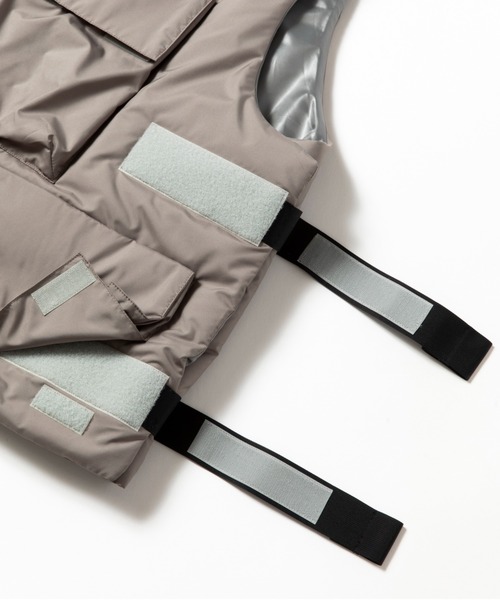 meanswhile(ミーンズワイル)の「Padding Body Armor Vest(ベスト・メンズ・グレー・2(M))」の7枚目の写真