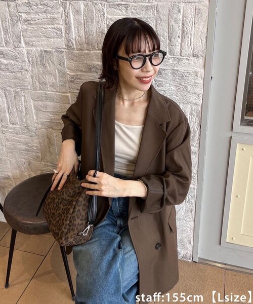 DISCOAT（ディスコート）の「Wブレストテーラードジャケット（テーラードジャケット・レディース・ブラウン系その他/ブラウン/グレー/ネイビー/ベージュ/モカ・LARGE/MEDIUM）」の17枚目の写真