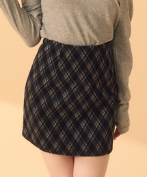 チェック柄タイトスカート