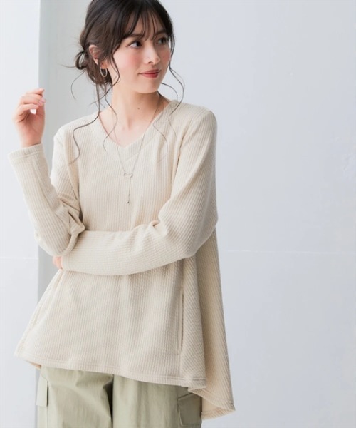 nissen(ニッセン)の「リブ見えカットソーVネックロング丈プルオーバー<大きいサイズ有>(Tシャツ/カットソー・レディース・ブラック/チャコールグレー/ブラウン/ベージュ/ミント・S/M/L/LL)」の17枚目の写真
