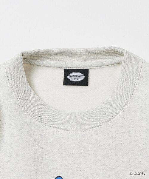 FREAK'S STORE(フリークスストア)の「限定展開 DISNEY / ディズニー / 『ファンタジア』 / ミッキーマウス / リラックスフィット プリント クルーネックスウェット(スウェット・メンズ・ピンク/スミクロ/ネイビー/アッシュグレー・SMALL/MEDIUM/LARGE)」の6枚目の写真