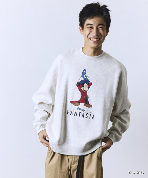 FREAK'S STORE(フリークスストア)の「限定展開 DISNEY / ディズニー / 『ファンタジア』 / ミッキーマウス / リラックスフィット プリント クルーネックスウェット(スウェット・メンズ・ピンク/スミクロ/ネイビー/アッシュグレー・SMALL/MEDIUM/LARGE)」の21枚目の写真