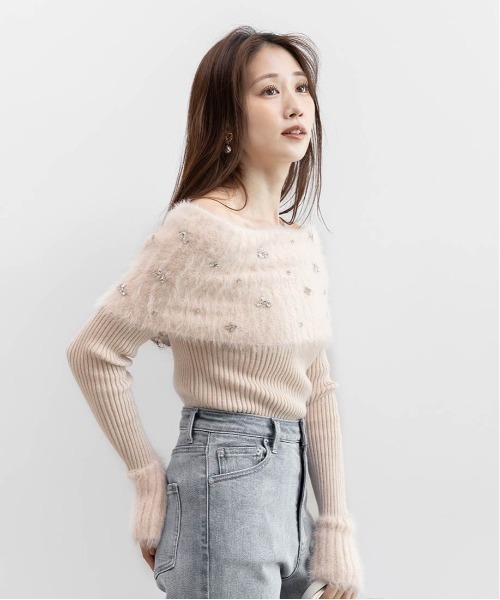 RANDA(ランダ)の「ビジューシャギーオフショルダーニット(ニット/セーター・レディース・ホワイト/ピンク/ブルー/グレー・FREE)」の19枚目の写真