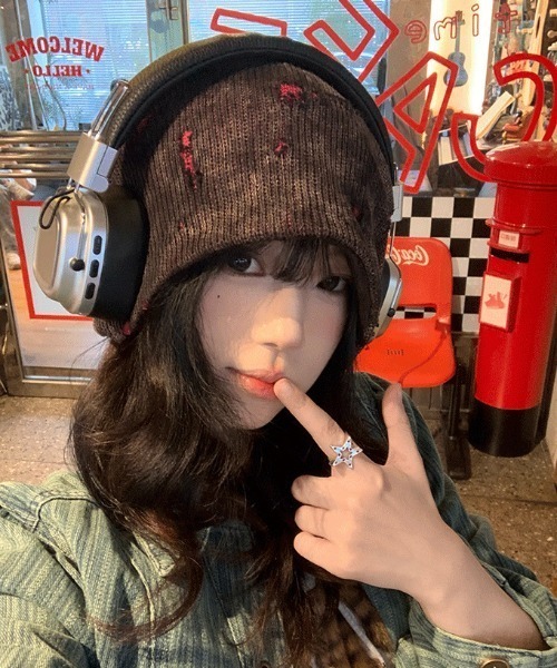 DEVICE（デバイス）の「ダメージ ビーニー（ニットキャップ/ビーニー・レディース・ブラック・FREE）」の2枚目の写真