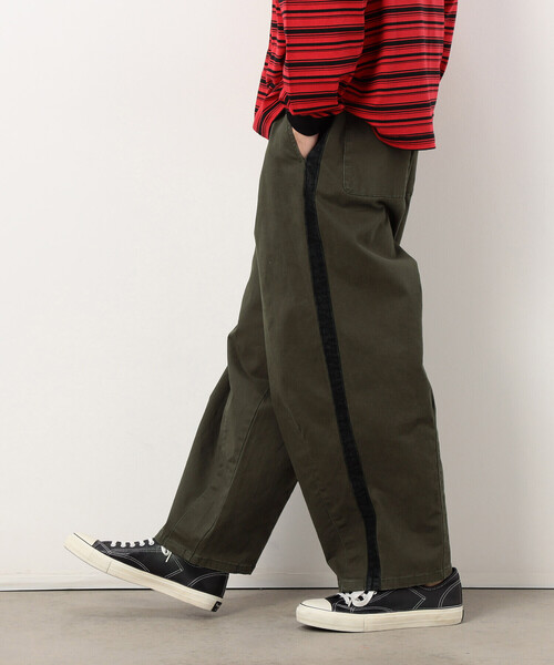 Purple&Yellow（パープルアンドイエロー）の「ストレッチツイル ワイドテーパード ラインパンツ（その他パンツ・メンズ・キャメル/カーキ・MEDIUM/SMALL/LARGE/X-SMALL）」の15枚目の写真