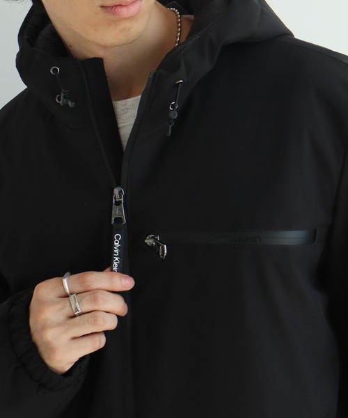 Calvin Klein(カルバン・クライン)の「【Calvin Klein/カルバンクライン】Hooded Stretch Jacket/中綿 フーデット ストレッチジャケット(その他アウター・メンズ・ブラック・M/L/S)」の15枚目の写真