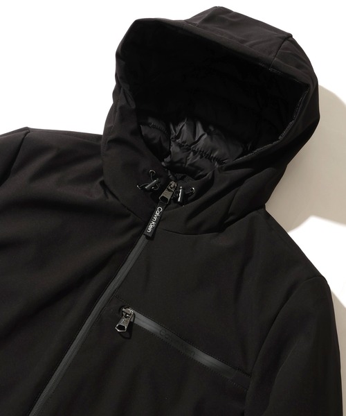 Calvin Klein(カルバン・クライン)の「【Calvin Klein/カルバンクライン】Hooded Stretch Jacket/中綿 フーデット ストレッチジャケット(その他アウター・メンズ・ブラック・M/L/S)」の21枚目の写真
