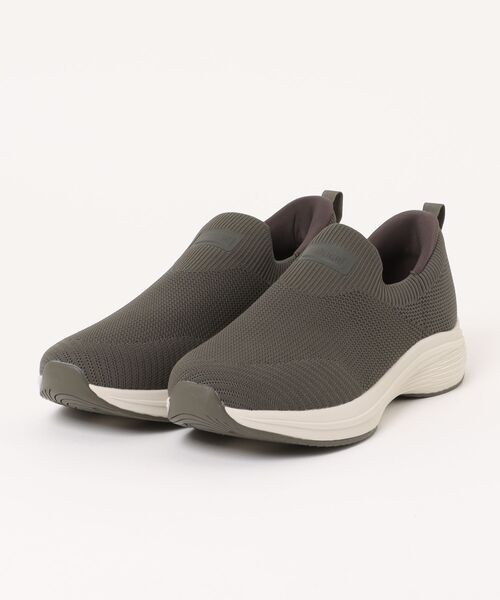 ABC-MART(エービーシーマート)の「ABC SELECT エービーシーセレクト SLIP ON スリップオン L0144 OLIVE(スニーカー・メンズ・グリーン・9h/9/8h/8/7h/7/10/6h/11)」の1枚目の写真
