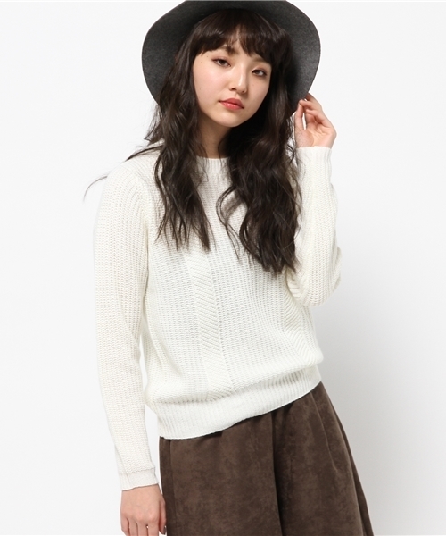MOUSSY（マウジー）の「PATTERN STITCH KNIT TOPS2（ニット/セーター・レディース・ブラック/キャメル/オフホワイト・FREE）」の2枚目の写真
