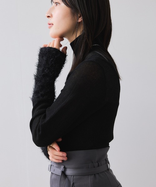 VIS（ビス）の「フェザー切り替えスリーブシアータートルニット（ニット/セーター・レディース・キナリ/ホワイト/ブラック・FREE）」の16枚目の写真