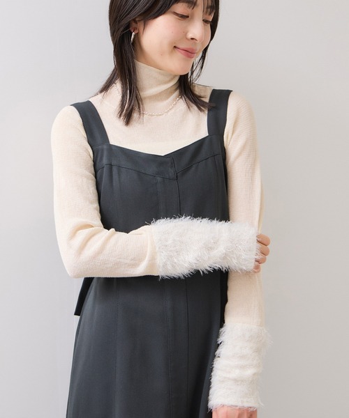VIS（ビス）の「フェザー切り替えスリーブシアータートルニット（ニット/セーター・レディース・キナリ/ホワイト/ブラック・FREE）」の21枚目の写真