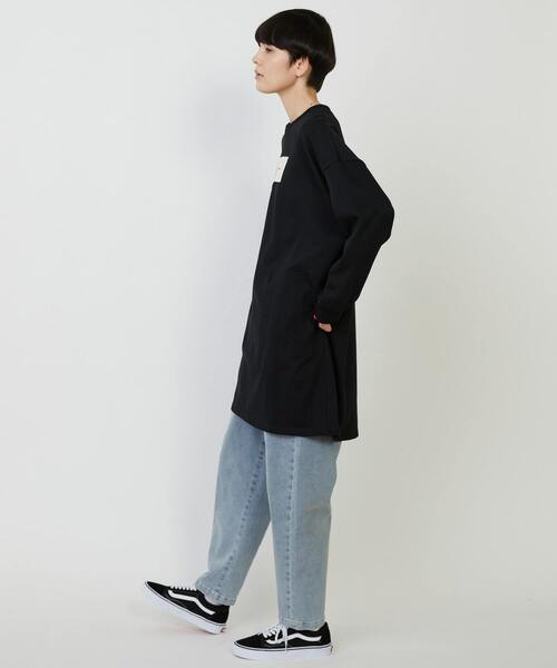 FRAPBOIS(フラボア)の「チュニックジャージ ワンピース(ワンピース・レディース・ブラック/グレー・1)」の17枚目の写真