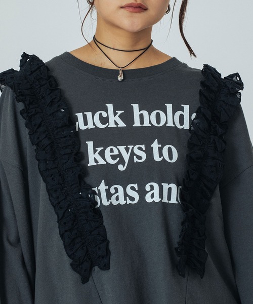 ROSE BUD(ローズバッド)の「LACE ACCENT L/S TOP(Tシャツ/カットソー・レディース・チャコールグレー/ホワイト/ライトグレー・ONE SIZE)」の12枚目の写真
