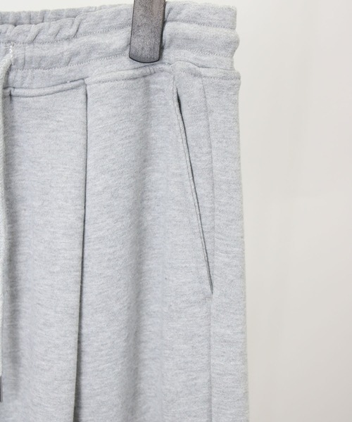 NYLAUS（ナイラス）の「【Nylaus】ヘビーウェイト ツータックワイドスウェットパンツ ワイドパンツ（スウェットパンツ・メンズ・ブラック/グレー・L/M）」の5枚目の写真