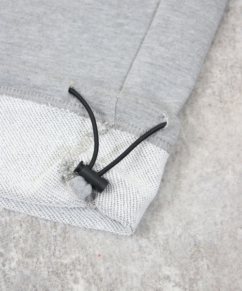 NYLAUS（ナイラス）の「【Nylaus】ヘビーウェイト ツータックワイドスウェットパンツ ワイドパンツ（スウェットパンツ・メンズ・ブラック/グレー・L/M）」の7枚目の写真