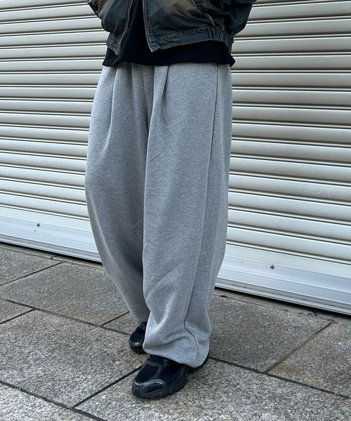 NYLAUS（ナイラス）の「【Nylaus】ヘビーウェイト ツータックワイドスウェットパンツ ワイドパンツ（スウェットパンツ・メンズ・ブラック/グレー・L/M）」の15枚目の写真