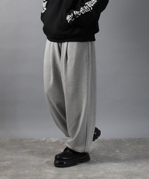 NYLAUS（ナイラス）の「【Nylaus】ヘビーウェイト ツータックワイドスウェットパンツ ワイドパンツ（スウェットパンツ・メンズ・ブラック/グレー・L/M）」の10枚目の写真