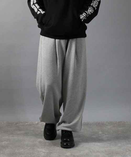 NYLAUS（ナイラス）の「【Nylaus】ヘビーウェイト ツータックワイドスウェットパンツ ワイドパンツ（スウェットパンツ・メンズ・ブラック/グレー・L/M）」の11枚目の写真