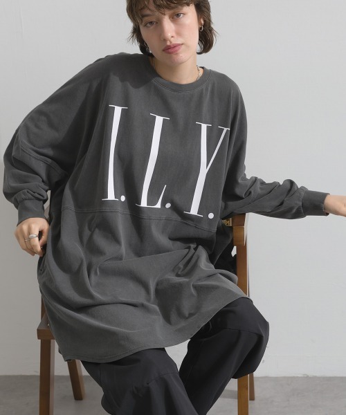 enhaut(アンオート)の「ピグメントOE天竺 ロゴプリント チュニック ILY ビッグ Tシャツ ロンT(Tシャツ/カットソー・レディース・アイボリー/グレイッシュベージュ/チャコールグレー/バーガンディー・FREE)」の1枚目の写真