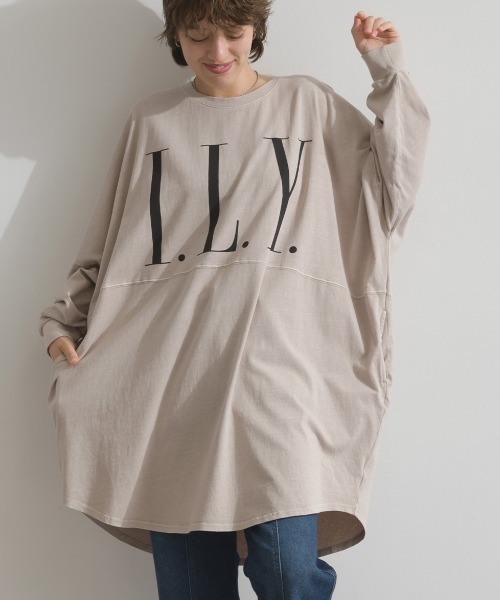 enhaut(アンオート)の「ピグメントOE天竺 ロゴプリント チュニック ILY ビッグ Tシャツ ロンT(Tシャツ/カットソー・レディース・アイボリー/グレイッシュベージュ/チャコールグレー/バーガンディー・FREE)」の15枚目の写真