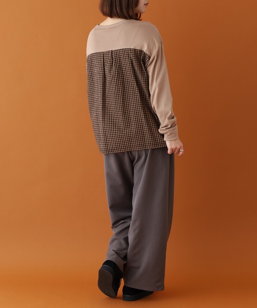 Emago(イマゴ)の「EMAGO ロゴ刺繍切替えプルオーバー 長袖(Tシャツ/カットソー・レディース・モカ/ネイビー/グレー・FREE)」の7枚目の写真