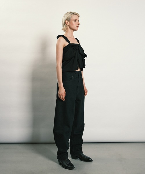 TANAKA(タナカ)の「TAPERED JEAN TROUSERS OVERDYE BLACK(デニムパンツ・メンズ・ブラック・31/30/28)」の4枚目の写真
