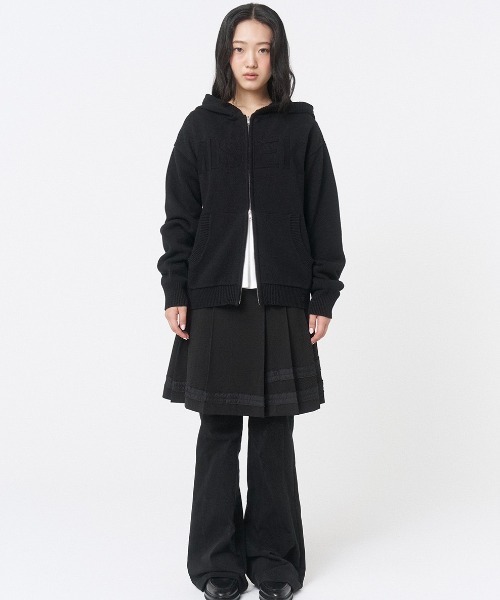Miseki SEOUL(ミセキソウル)の「LOGO KNIT HOODIE ZIP-UP(パーカー・レディース・ブラック・OS)」の9枚目の写真