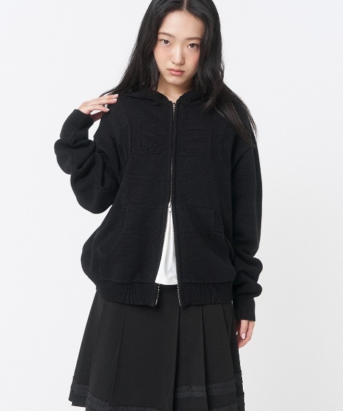 Miseki SEOUL(ミセキソウル)の「LOGO KNIT HOODIE ZIP-UP(パーカー・レディース・ブラック・OS)」の13枚目の写真