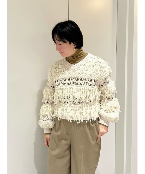 boussole（ブソル）の「BOUSSOLE / フリンジニットプルオーバー（ニット/セーター・レディース・オフホワイト/ブラック・FREE）」の11枚目の写真