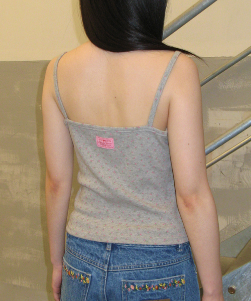 RONRON(ロンロン)の「HEART BUTTON GOLGI SLEEVELESS GREY FLOWER(Tシャツ/カットソー・レディース・その他・FREE)」の3枚目の写真