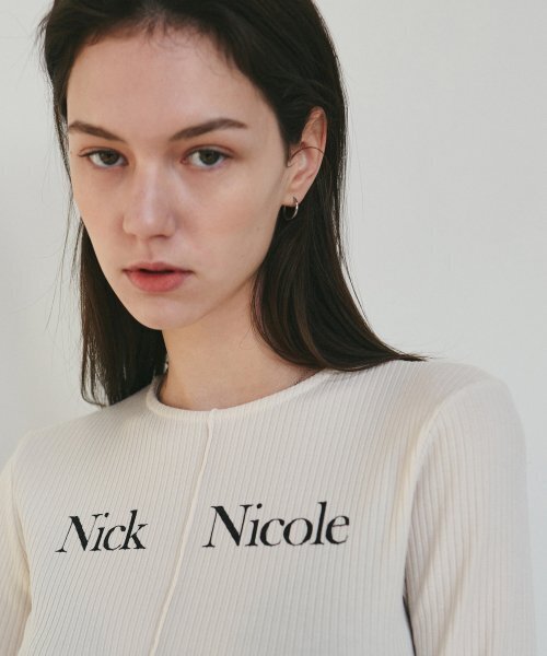 NICK&NICOLE(ニックアンドニコール)の「NICOLE SIGNATURE SLIM KNIT_CREAM(ニット/セーター・レディース・その他・FREE)」の2枚目の写真