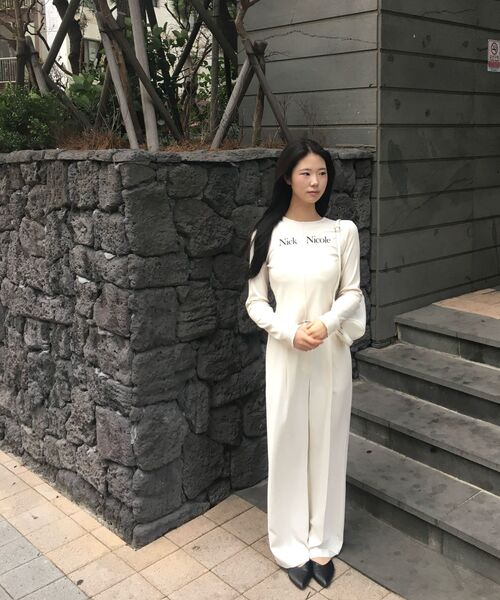 NICK&NICOLE(ニックアンドニコール)の「NICOLE SIGNATURE SLIM KNIT_CREAM(ニット/セーター・レディース・その他・FREE)」の10枚目の写真
