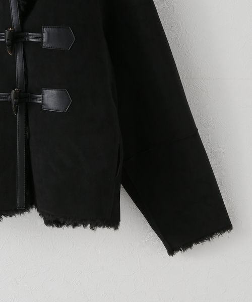 LOW CLASSIC（ロウ　クラシック）の「【LOW CLASSIC/ロウ・クラシック】REVERSIBLE DUFFLE SHORT COAT（ダッフルコート・レディース・ブラック・SMALL/MEDIUM）」の3枚目の写真