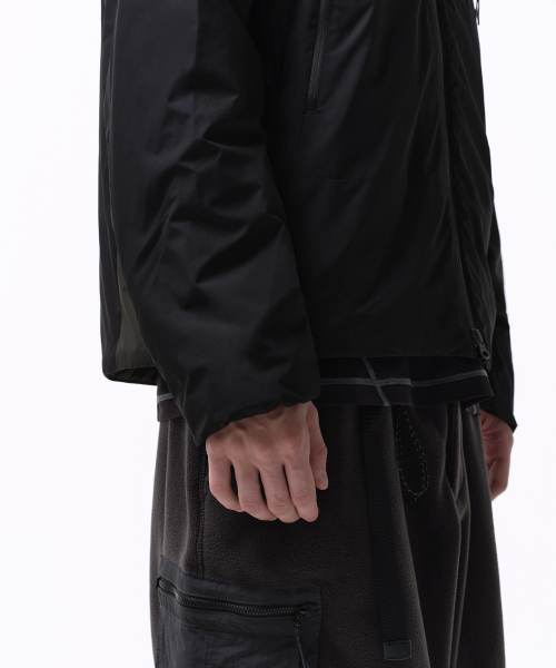 MUSINSA STANDARD（ムシンサスタンダード）の「[シティレジャー] パディッドウインドブレーカージャケット [ブラック]（ナイロンジャケット・メンズ・その他・SMALL/MEDIUM/LARGE/X-LARGE/XX-LARGE）」の9枚目の写真