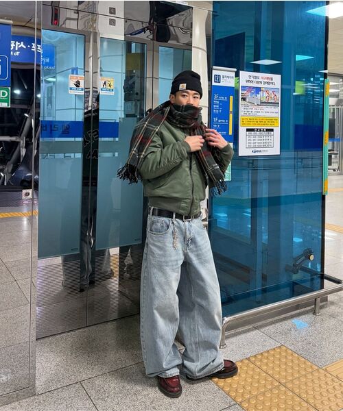 SIGNATURE（シグネチャ）の「バルーンフィットカーブデニムパンツ[ライトブルー]（デニムパンツ・レディース・その他・X-LARGE）」の20枚目の写真