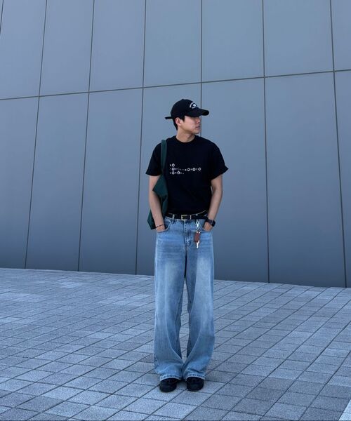 SIGNATURE（シグネチャ）の「バルーンフィットカーブデニムパンツ[ライトブルー]（デニムパンツ・レディース・その他・X-LARGE）」の12枚目の写真